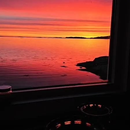 Casa vacanze Naustet Kvalvika Ligger Usjenert Til I Strandkanten Havutsikt Og Rolige Omgivelser